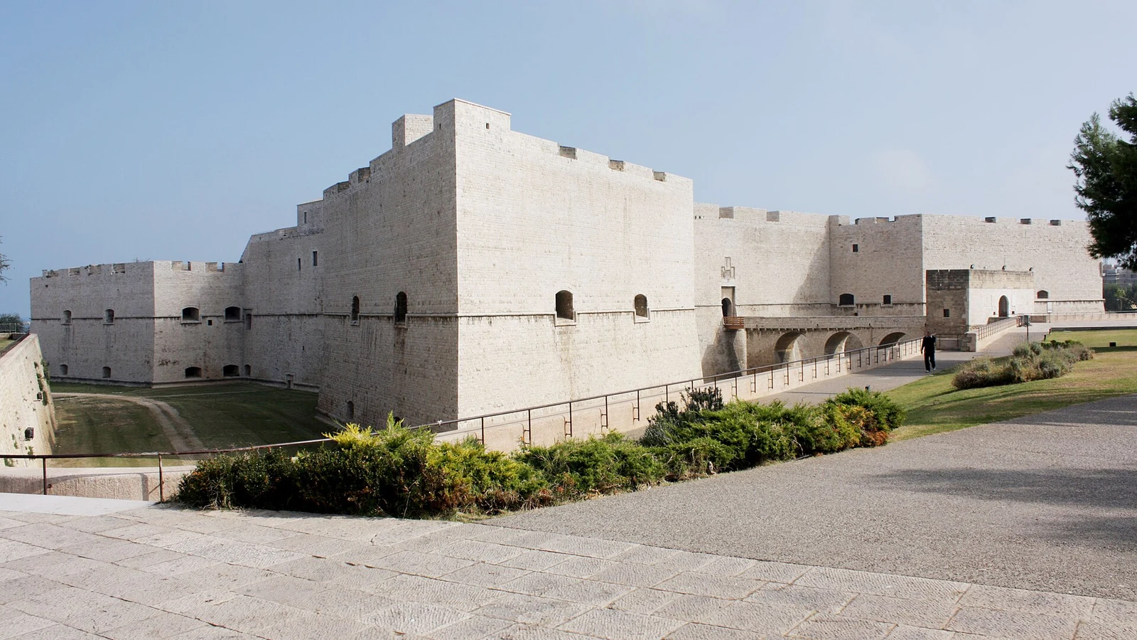 Terrazza Nostromo Francesco — Appartamento con terrazza nel centro di Trani, 