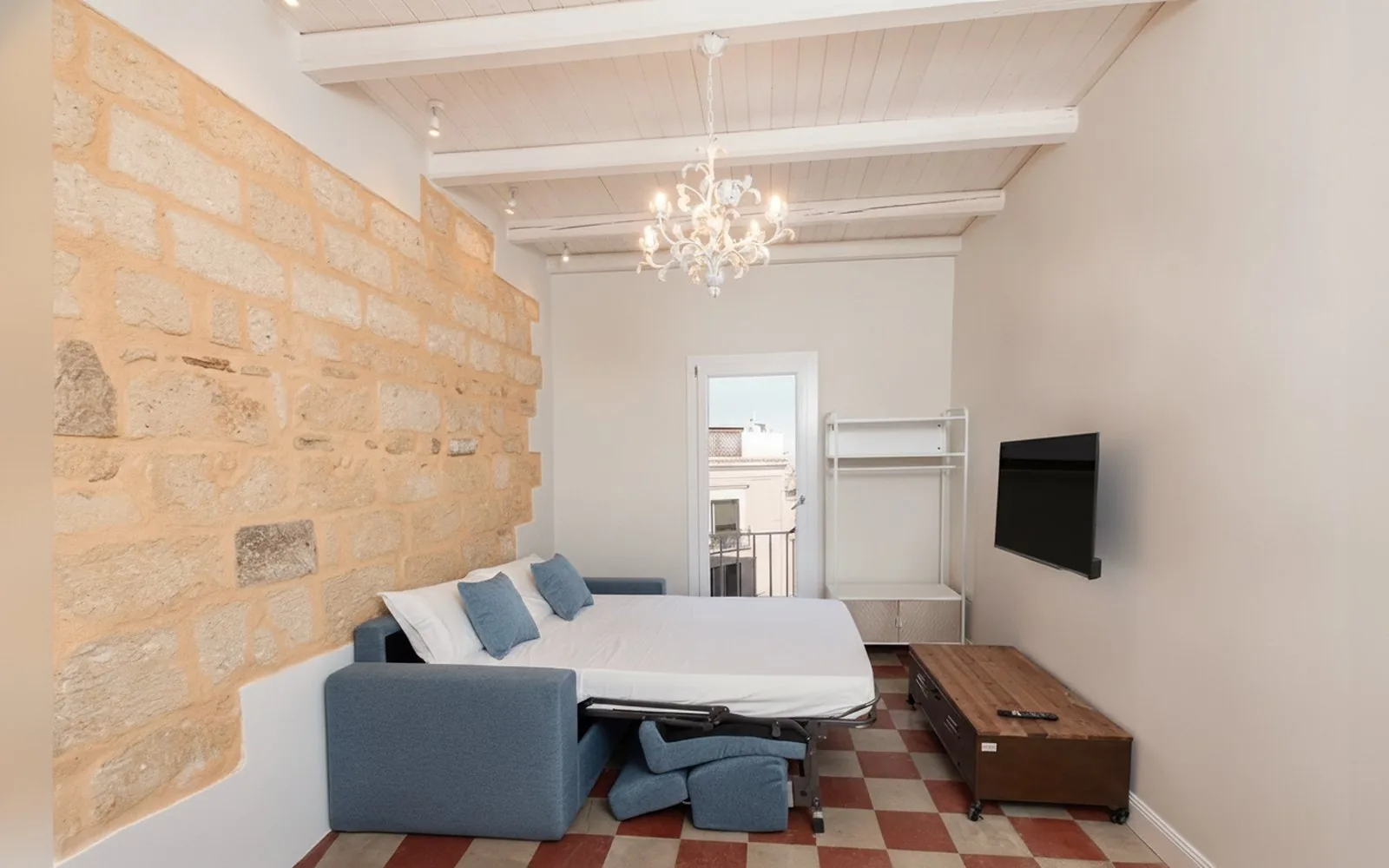Terrazza Nostromo Francesco — Appartamento con terrazza nel centro di Trani, 